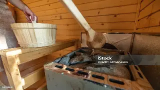 舒缓身心：南京桑拿按摩网站分享自我按摩技巧，在家享受专业级放松