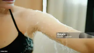 告别僵硬！南京白领必备：办公室自我按摩技巧，拯救你的肩颈腰！ 封面